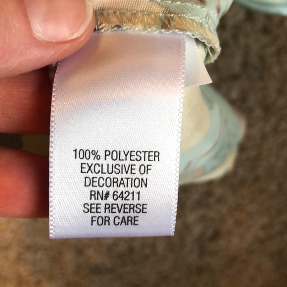 Lingerie Slip - Picture 5 of 5